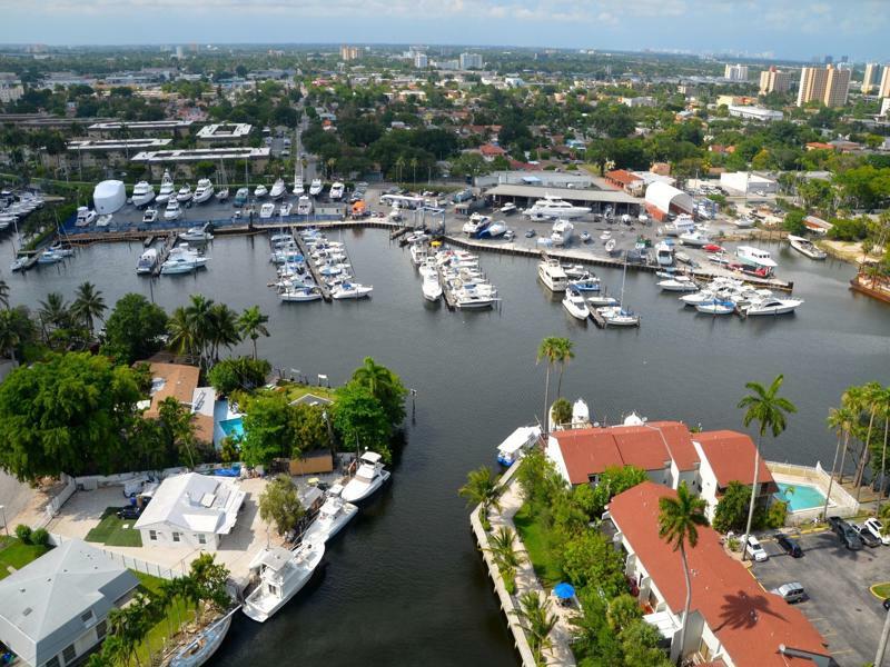 Riviera Luxury Living At River Oaks Marina And Tower ميامي المظهر الخارجي الصورة