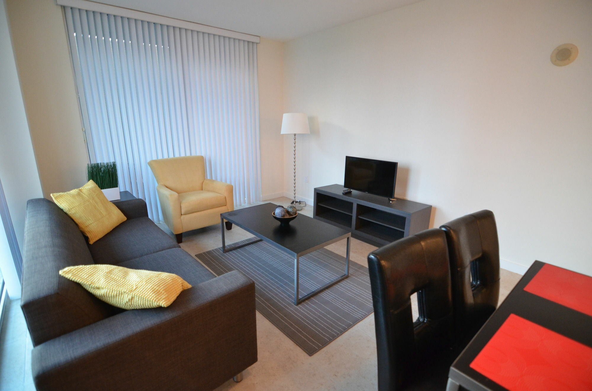 Riviera Luxury Living At River Oaks Marina And Tower ميامي المظهر الخارجي الصورة