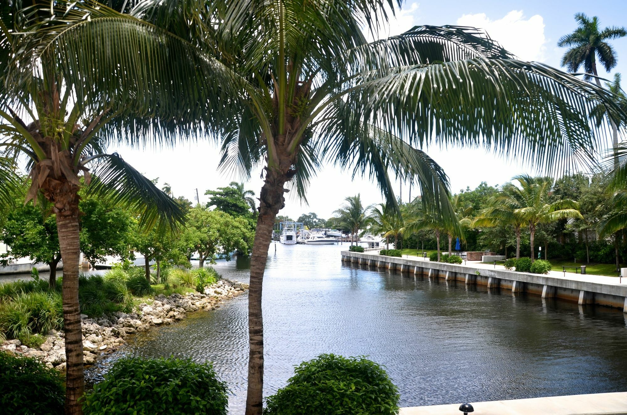 Riviera Luxury Living At River Oaks Marina And Tower ميامي المظهر الخارجي الصورة
